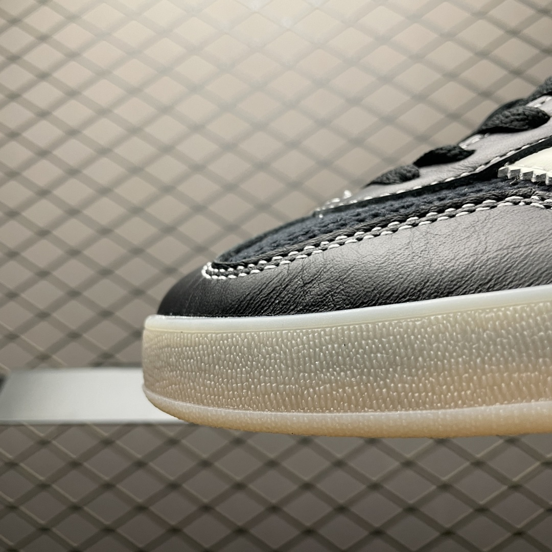 AD 阿迪 Gazelle Indoor 低帮网面休闲板鞋 JQ7084 尺码：35.5 36 36.5