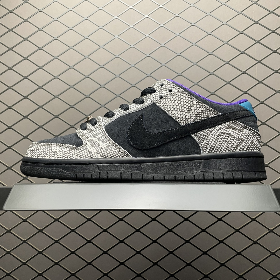 Dashawn Jordan x NK SB Dunk Low 联名款低帮休闲板鞋 IB6208-200