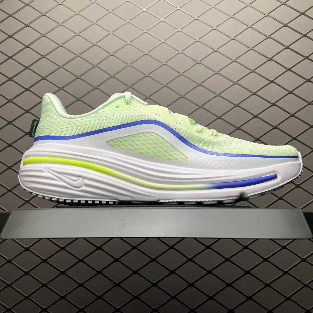 NK Zoom Winflo 12 W12 网面跑步鞋 HV9272-700 尺码：39 40 40.5