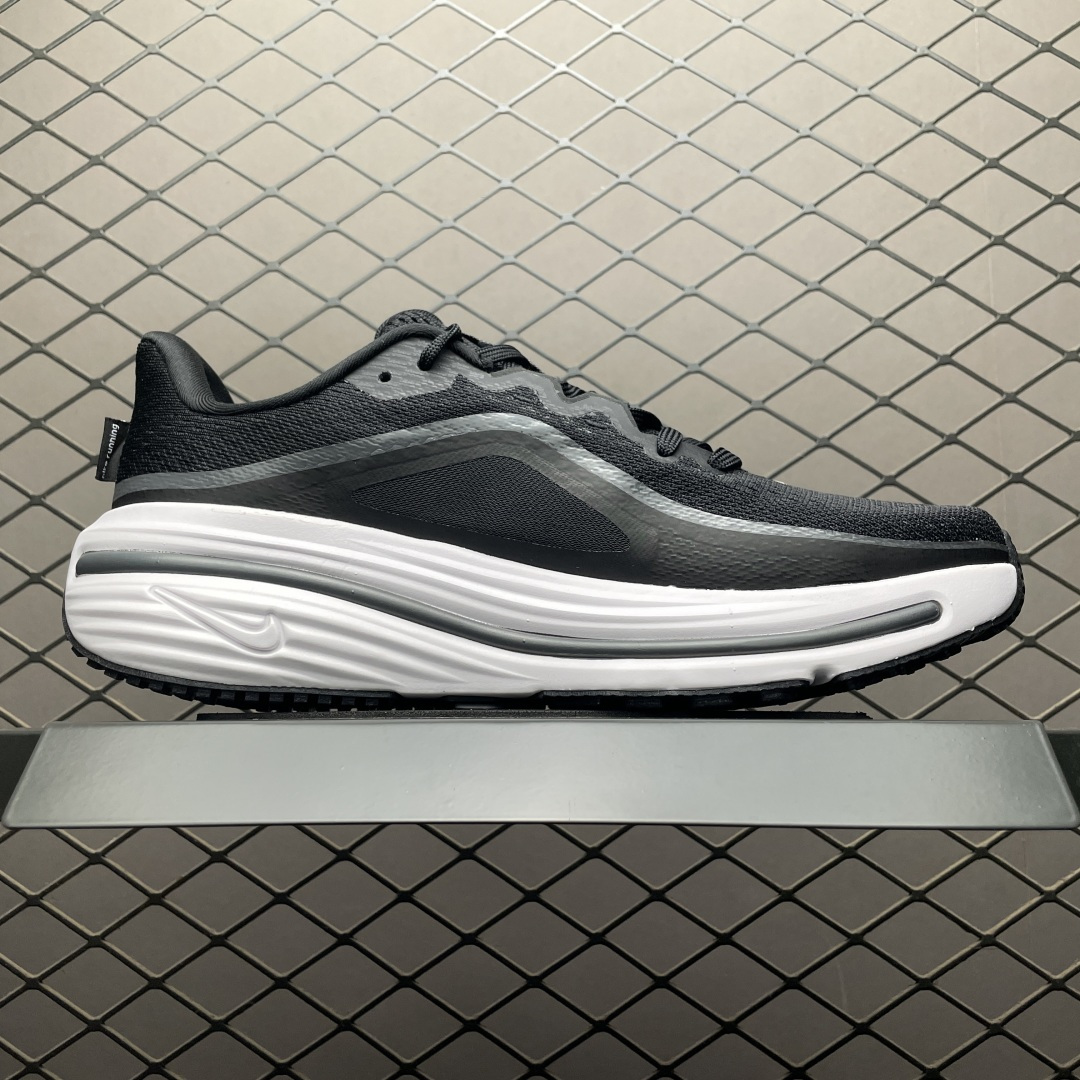 NK Zoom Winflo 12 W12 网面跑步鞋 HV9272-002 尺码：39 40 40.5