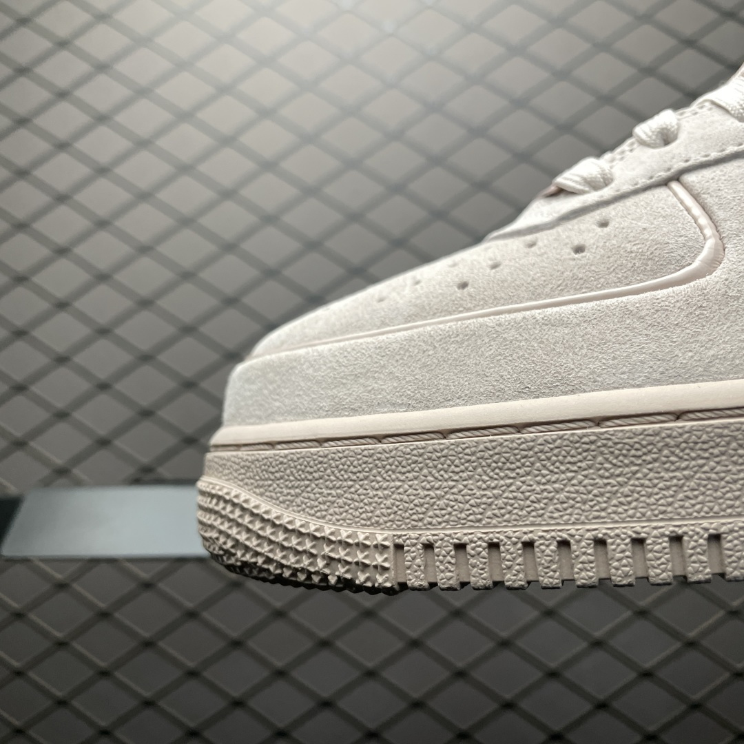 NK Air Force 1 Low 空军一号低帮休闲板鞋 HV4406-601 原厂冲刀皮料切割干净 