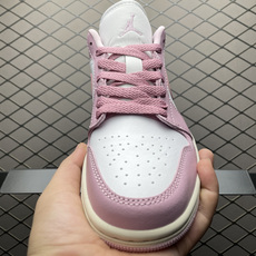 Air Jordan 1 Low AJ1乔1低帮 DC0774-607 目前市售最高品质出货 原鞋开发 Air Jordan 1 Low AJ1乔1低帮 DC0774-607 目前市售最高品质出货 原鞋开发