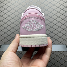 Air Jordan 1 Low AJ1乔1低帮 DC0774-607 目前市售最高品质出货 原鞋开发 Air Jordan 1 Low AJ1乔1低帮 DC0774-607 目前市售最高品质出货 原鞋开发