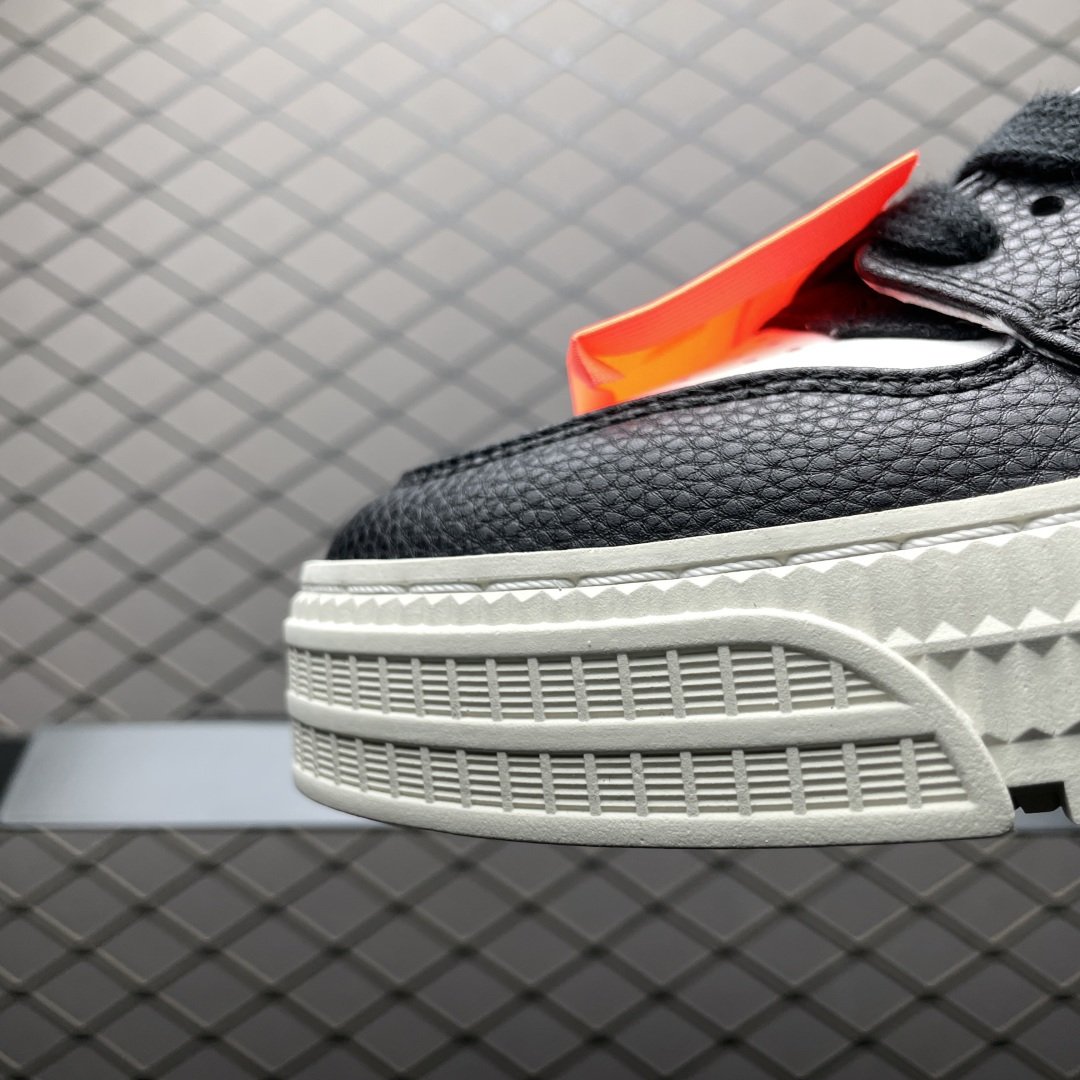 OFF-WHITE 3.0 Off Court 小牛皮 圆头系带 低帮休闲休闲鞋 标签的独特风格上脚就是