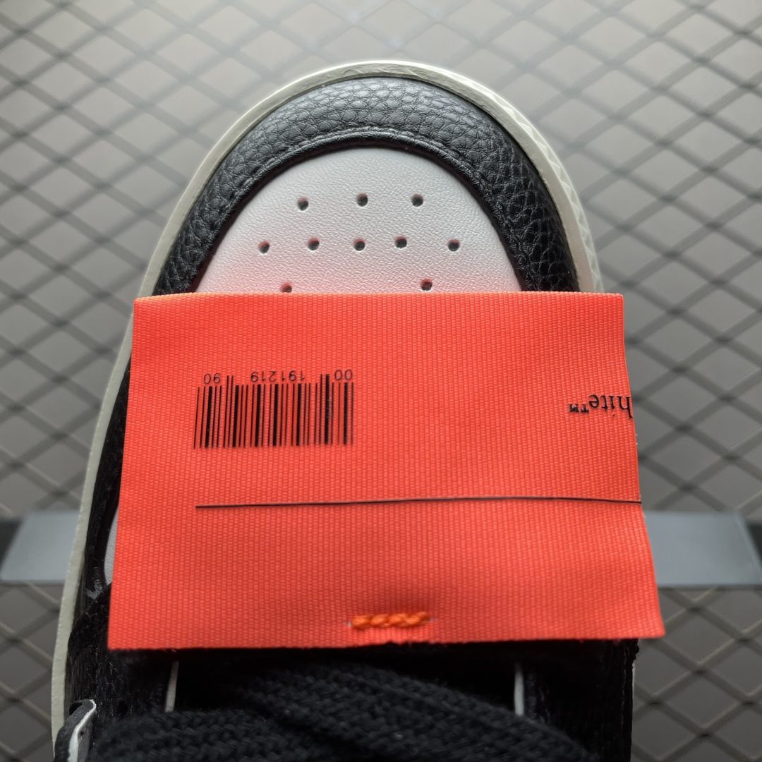OFF-WHITE 3.0 Off Court 小牛皮 圆头系带 低帮休闲休闲鞋 标签的独特风格上脚就是