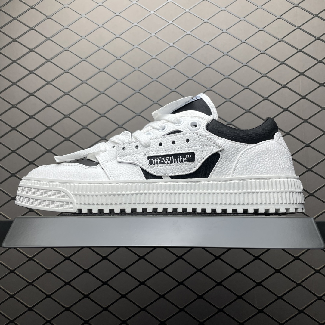 NO:887806,Pick up locally, core recommendation, good price OFF-WHITE 3.0 Off Court calfskin, round toe lace-up, low-cut casual shoes. The unique style of the label is the focus on the feet. The appearance is very design, unique personality, and full of recognition. Size 36 37 38 39 40 41 42 43 44 45 46 47 No. 39IFTT5,,off white,cowhide19860909本地自取 核心主推好价 OFF-WHITE 3.0 Off Court 小牛皮 圆头系带 低帮休闲休闲鞋 标签的独特风格上脚就是焦点 外观很有设计感,个性独特,辨识度拉满 尺码36 37 38 39 40 41 42 43 44 45 46 47 编号39IFTT5,,off white,cowhide,Men's shoes