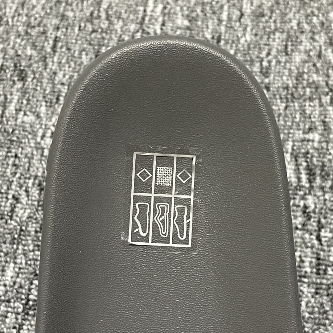 外贸爆款 欧美超火 Alo yoga Unisex IT 夏日清凉一字拖鞋 海淘代购专供品质 原版开发 
