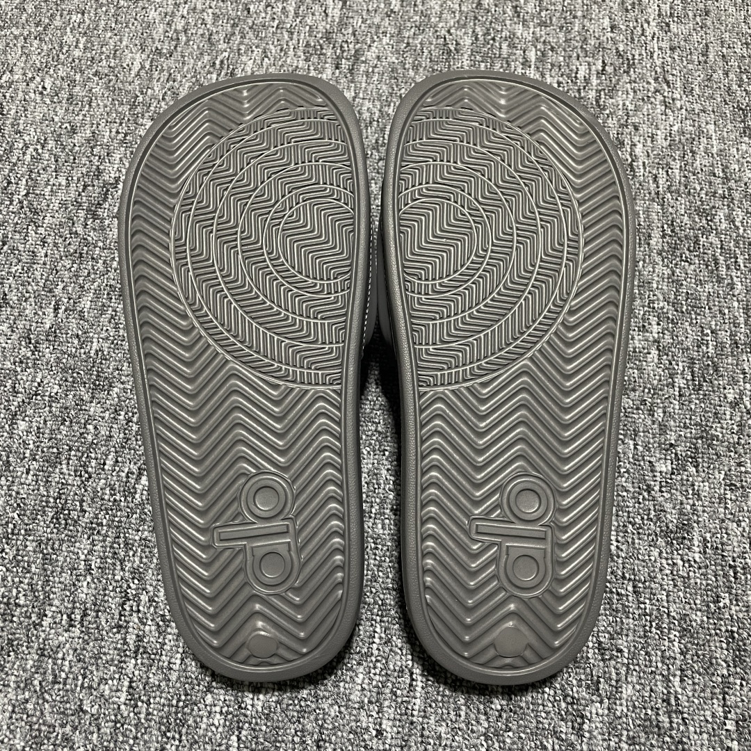 外贸爆款 欧美超火 Alo yoga Unisex IT 夏日清凉一字拖鞋 海淘代购专供品质 原版开发 