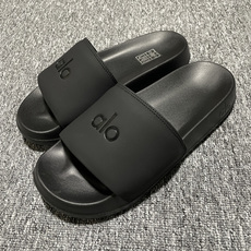 外贸爆款 欧美超火 Alo yoga Unisex IT 夏日清凉一字拖鞋 海淘代购专供品质 原版开发 外贸爆款 欧美超火 Alo yoga Unisex IT 夏日清凉一字拖鞋 海淘代购专供品质 原版开发