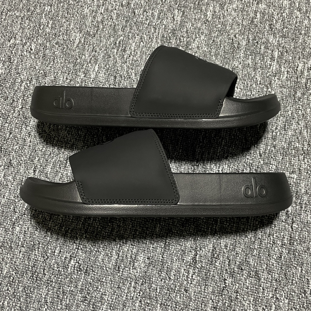 外贸爆款 欧美超火 Alo yoga Unisex IT 夏日清凉一字拖鞋 海淘代购专供品质 原版开发 外贸爆款 欧美超火 Alo yoga Unisex IT 夏日清凉一字拖鞋 海淘代购专供品质 原版开发
