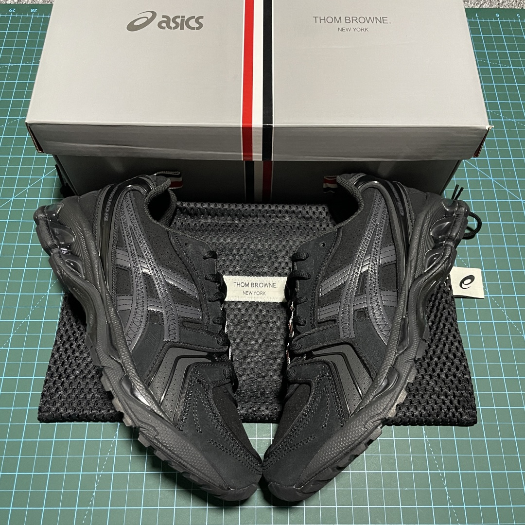 纯原 THOM BROWNE 汤姆·布朗 × Asics 亚瑟士 GEL-Kayano 14 联名款低帮运动休闲跑步鞋 