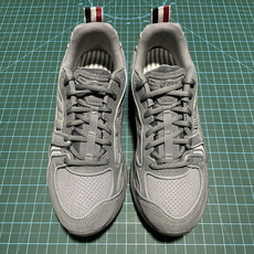 纯原 THOM BROWNE 汤姆·布朗 × Asics 亚瑟士 GEL-Kayano 14 联名款低帮运动休闲跑步鞋 纯原 THOM BROWNE 汤姆·布朗 × Asics 亚瑟士 GEL-Kayano 14 联名款低帮运动休闲跑步鞋