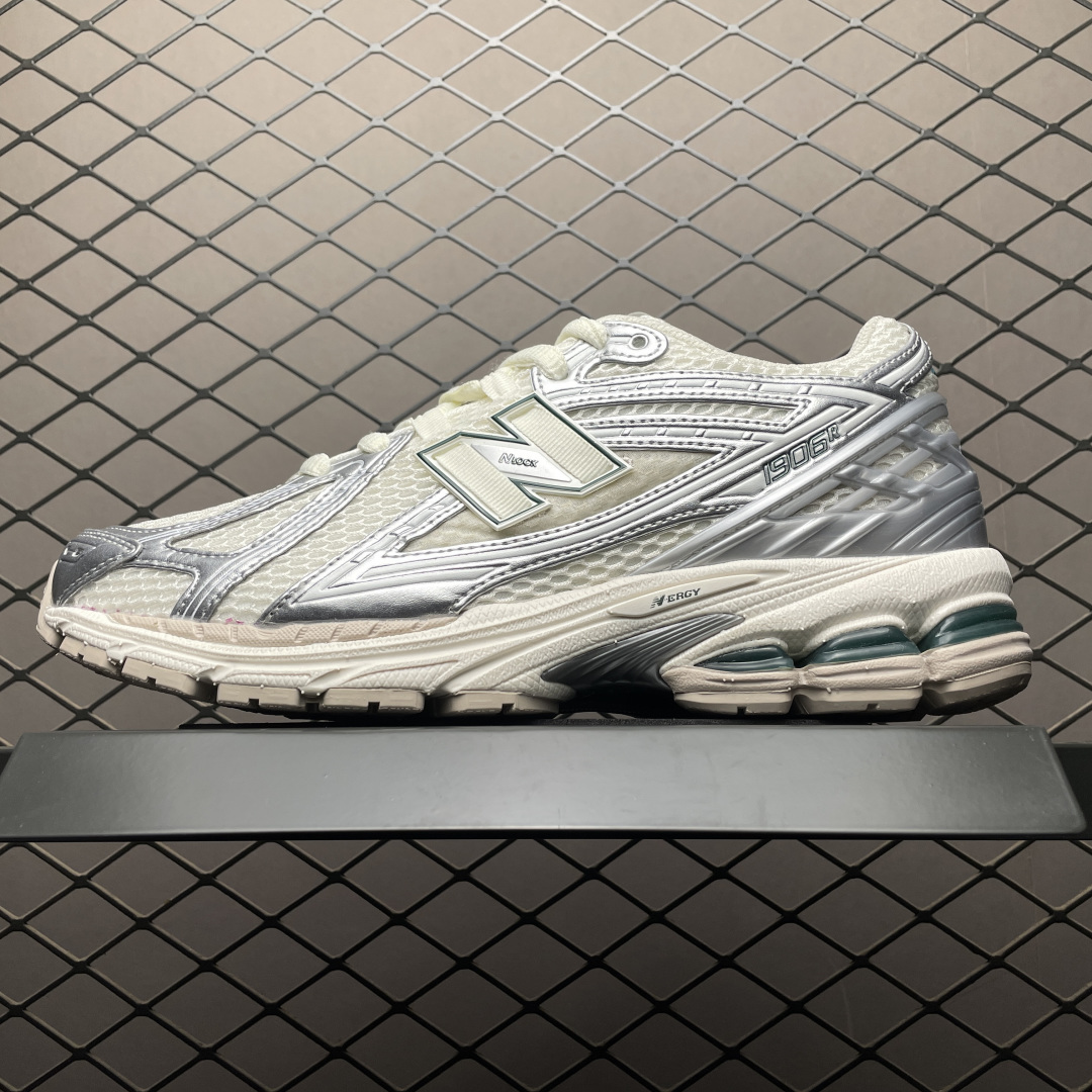 福利特价🔥 DT版 New Balance 新百伦 M1906 全系列 复古休闲跑步鞋 原版组合大底 尺码:36 37 福利特价🔥 DT版 New Balance 新百伦 M1906 全系列 复古休闲跑步鞋 原版组合大底 尺码:36 37