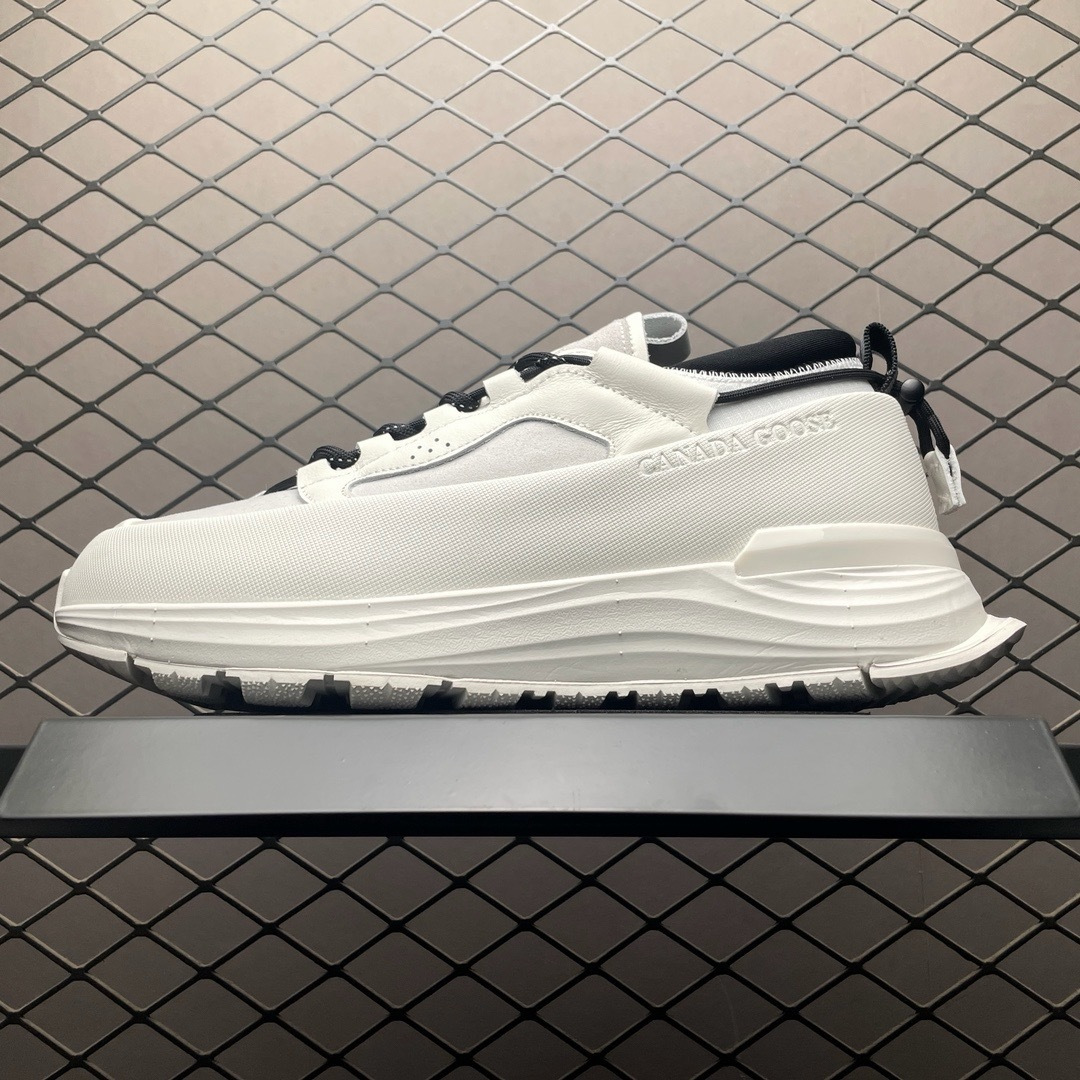 白菜价🥬 福利特价🔥 Canada Goose 加拿大鹅 Glacier Trail 低帮休闲鞋 老牌外贸大厂出品 尺码