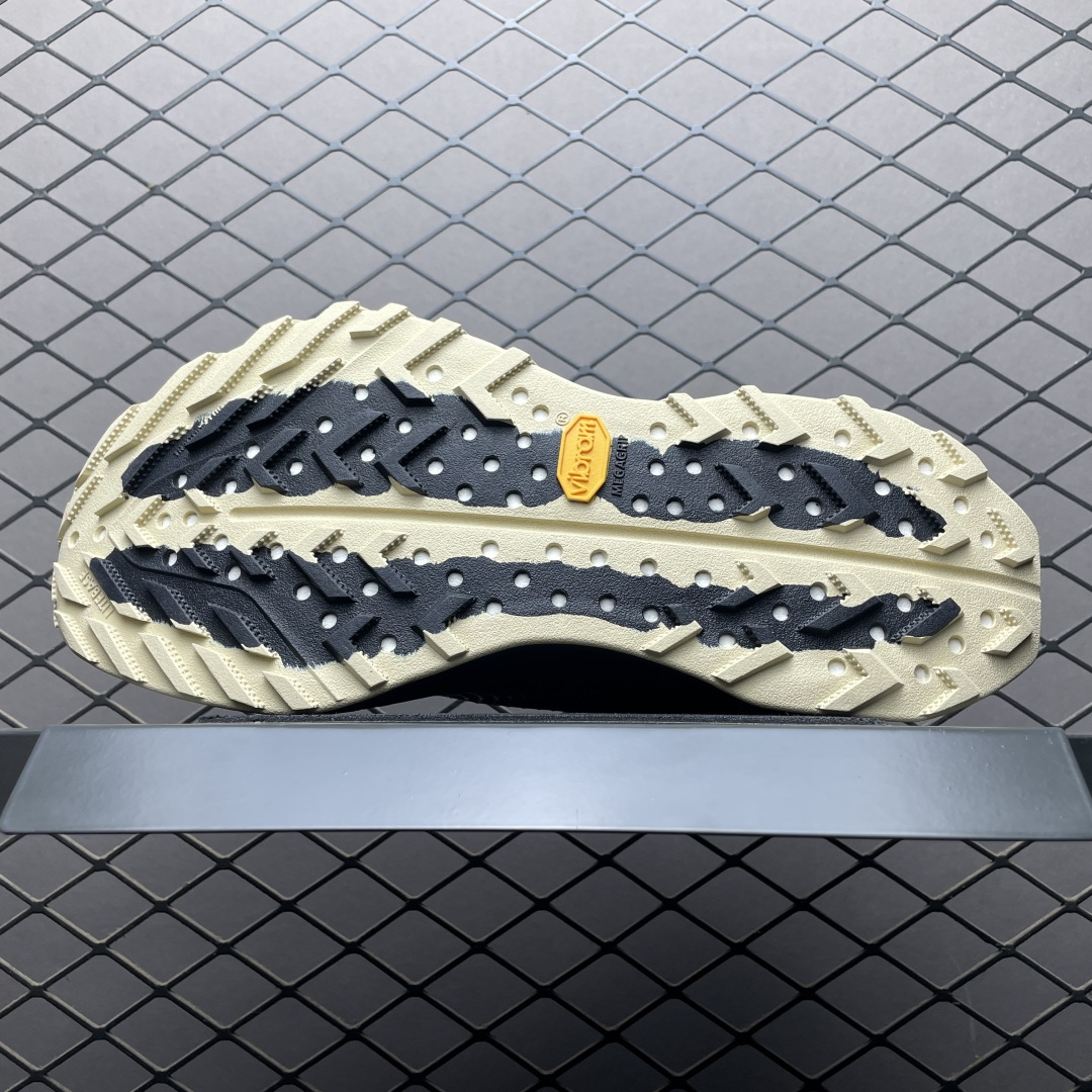 纯原版 NK ACG Ultra Fly Trail 户外跑步鞋 IR7317-001 尺码：36 36.5 37.5 