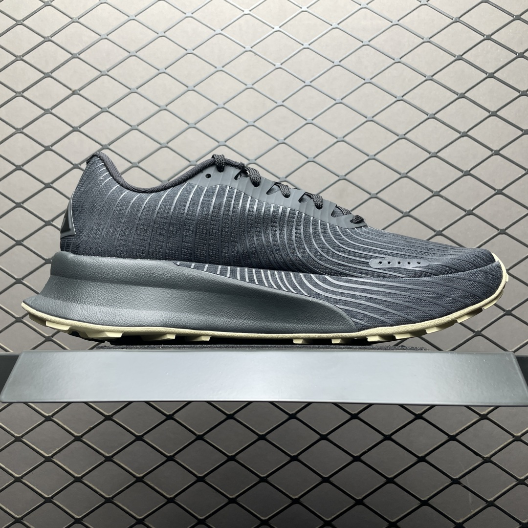 纯原版 NK ACG Ultra Fly Trail 户外跑步鞋 IR7317-001 尺码：36 36.5 37.5 