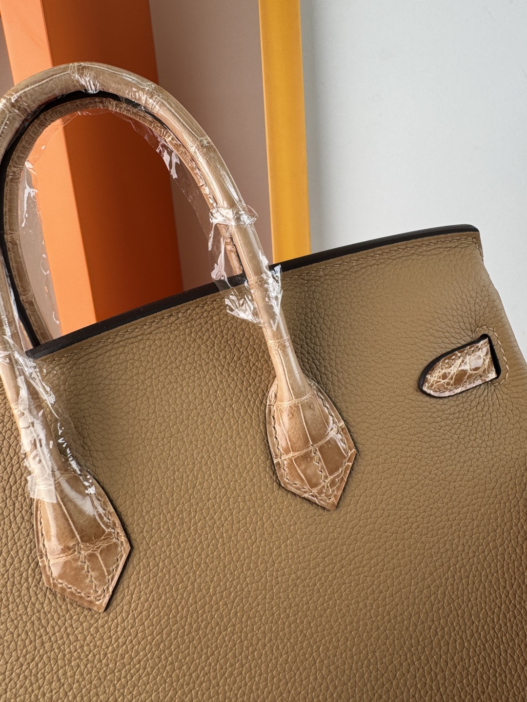 Hermès Birkin 25cm Touch Togo Leather and Alligator Handbag 7 cmp i1749883118708 3249 0 6