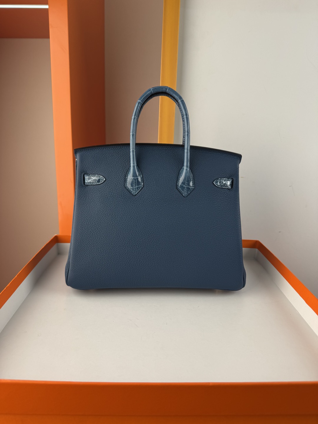 Elegant Birkin 25cm Touch Bag in Togo Leather with Crocodile Accent - Blue 3 cmp i1749884703713 7579 0 1