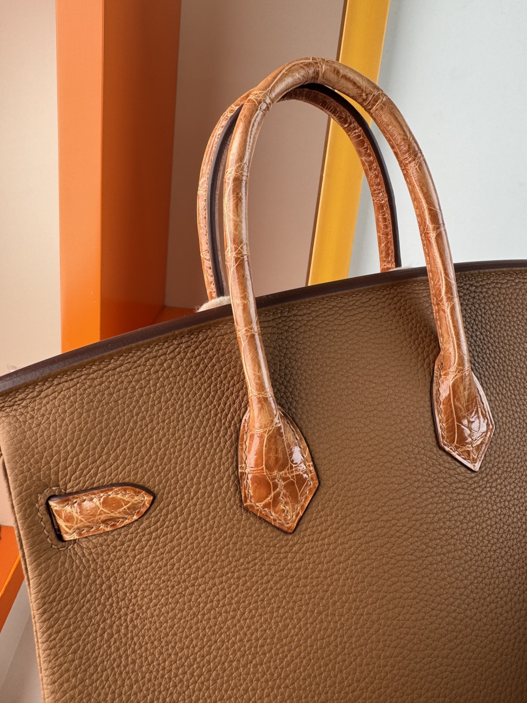 Birkin 25cm Touch Honey Brown Togo Leather & Crocodile Gold Hardware 9 cmp i1749894191728 7669 0 7