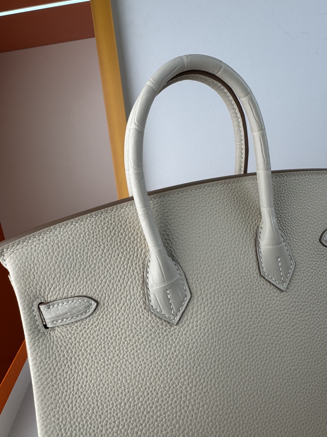 Hermès Birkin 25cm Touch Milkshake White Togo Leather & Matte Alligator Bag 9 cmp i1750143866920 8695 0 7