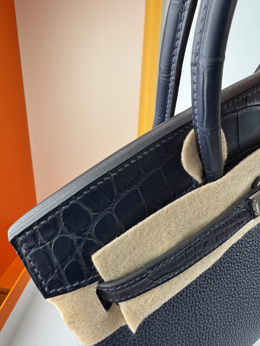 Luxury Birkin 25cm Touch Bag, Togo Leather & Matte Alligator, Gem Blue, Silver Hardware 6 cmp i1750154432043 6296 0 4