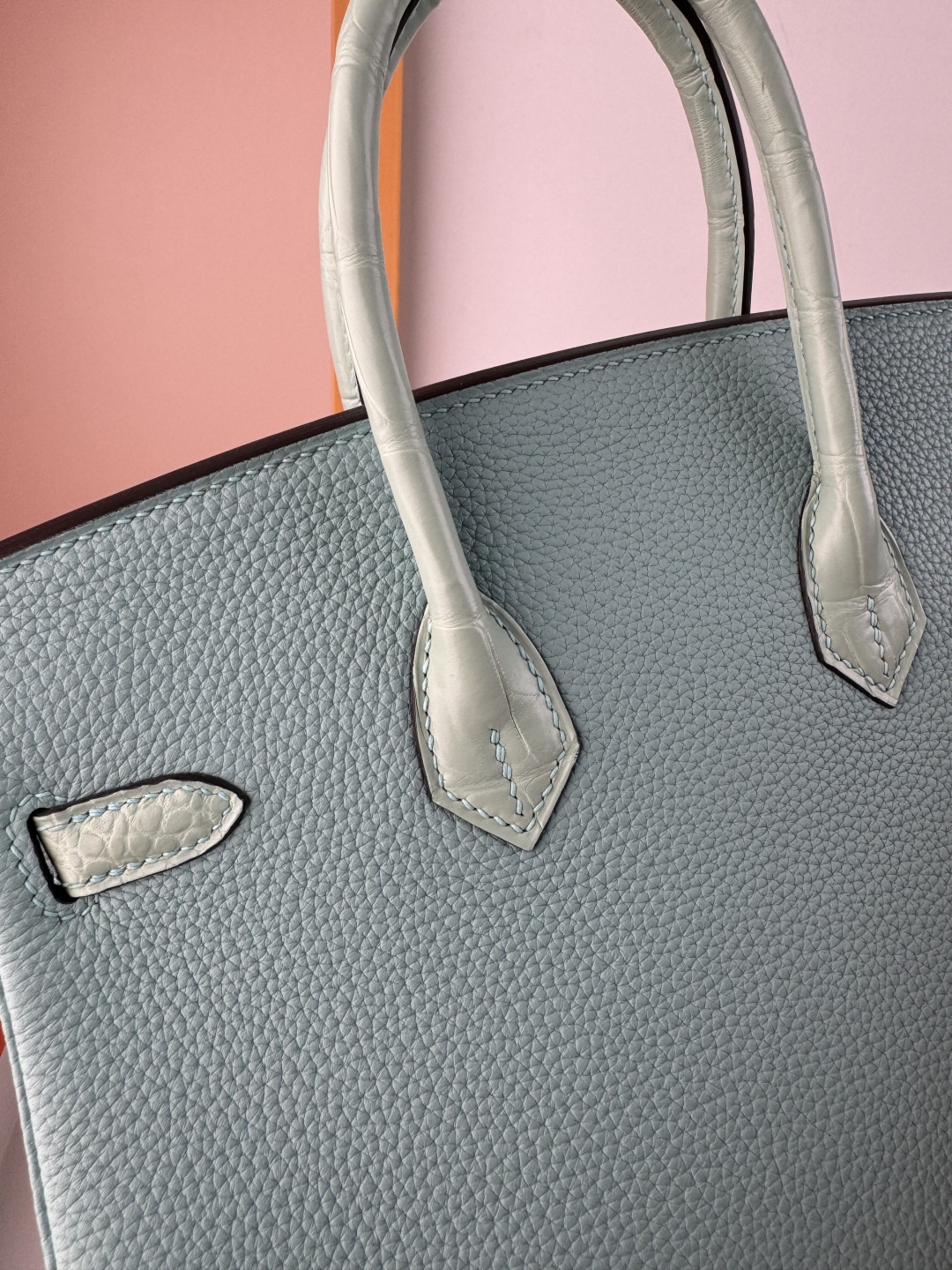 Birkin 25cm Touch Mint Green Togo Leather and Crocodile Gold Hardware Bag 8 cmp i1750155844217 8999 0 7