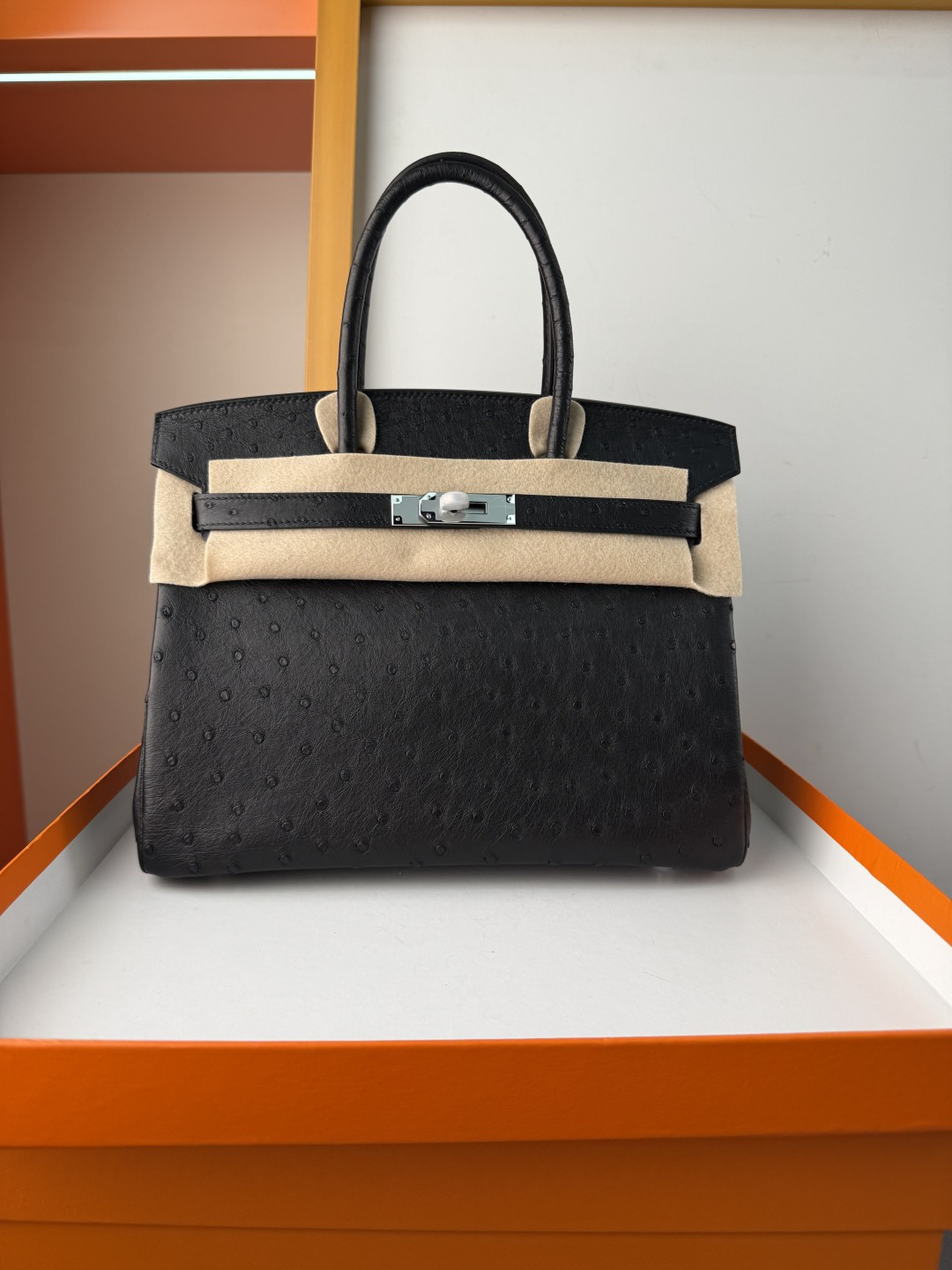 NO:699190,Spot color BK30 black South African KK ostrich skin platinum 30cm fully hand-stitched wax thread lining original goatskin, all steel hardware, Hermes, hermes, sheepskin, ostrich skin, Hermes,19860909现货色BK30 黑色 南非KK鸵鸟皮铂金30cm  全手缝蜡线内里原版山羊皮,全钢五金,爱马仕,hermes,sheepskin,ostrich skin,Hermes,,Bag