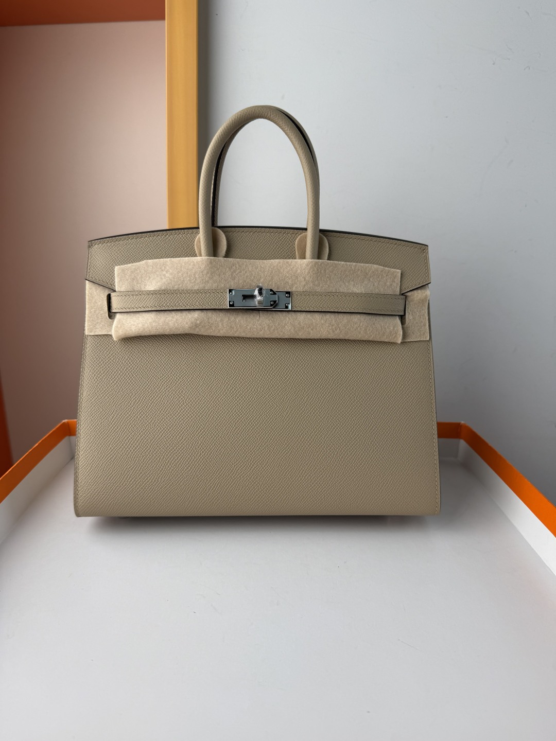 Hermes Style Grey Leather Bag Lookbook Reference image 1