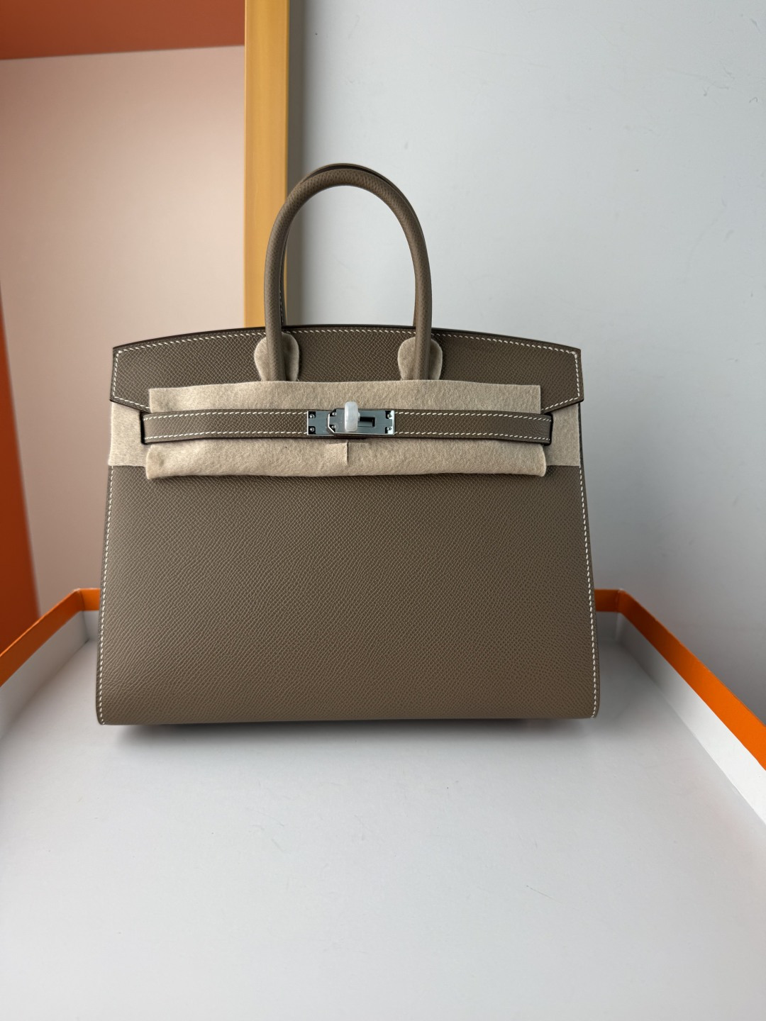 Hermes Style Grey Leather Bag Lookbook Reference image 1