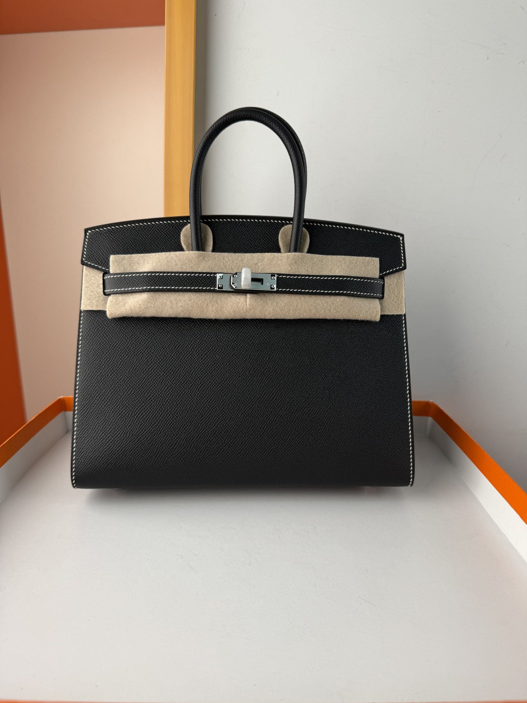Hermes Style Black Leather Bag Lookbook Reference image 1