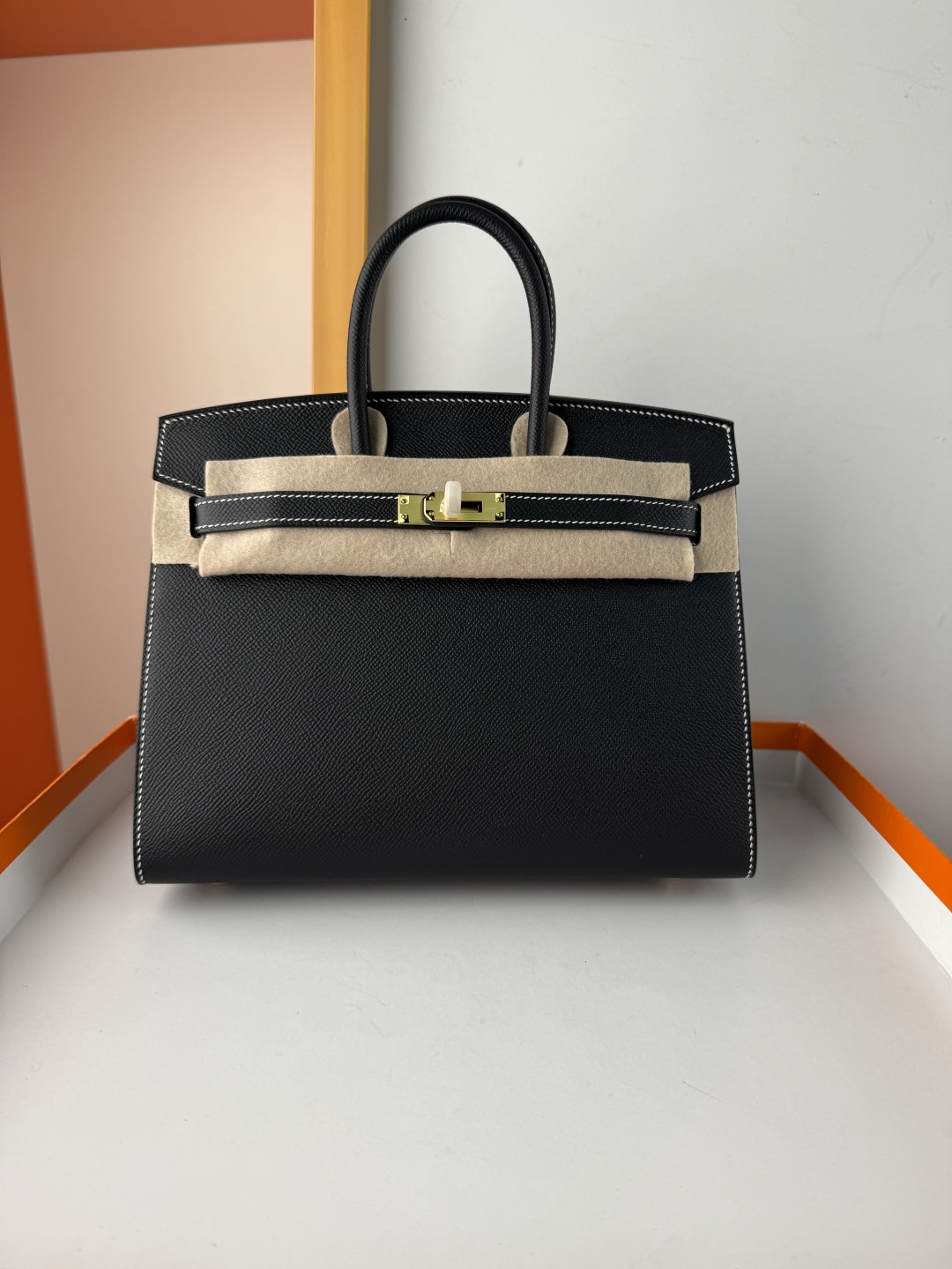 Hermes Style Black Leather Bag Lookbook Reference image 1