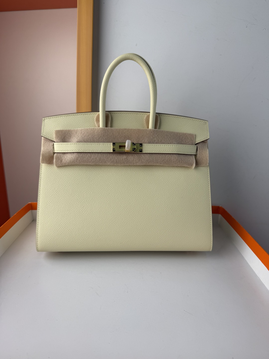 Hermes Style Beige Leather Bag Lookbook Reference image 1