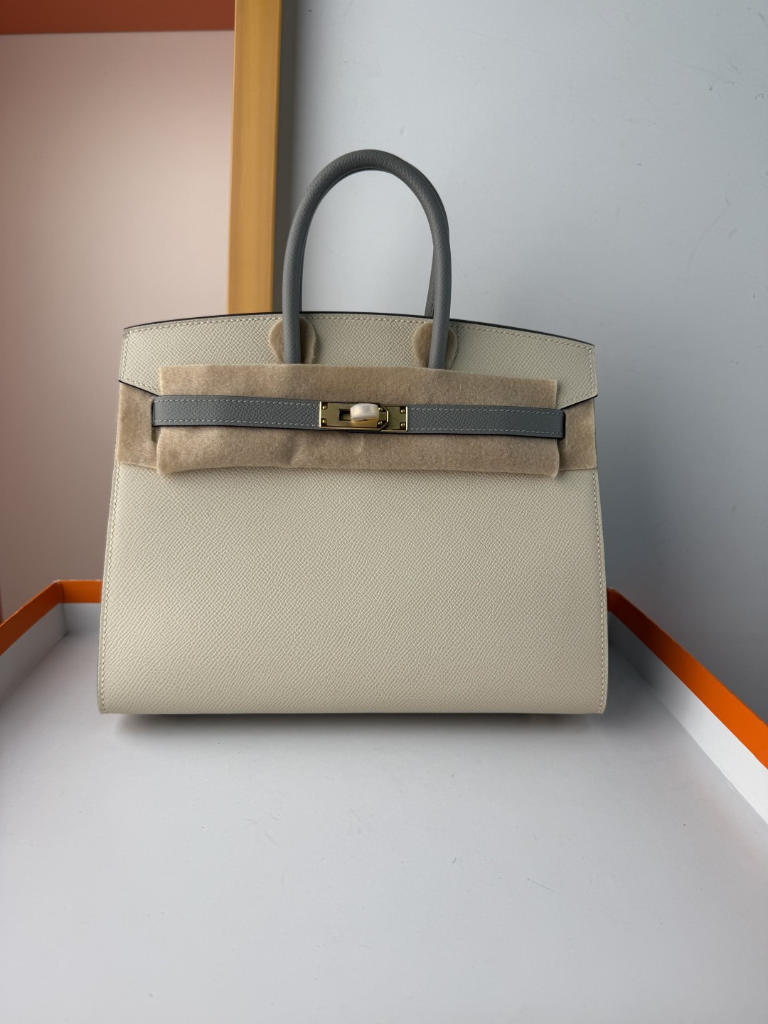 Hermes Style White Leather Bag Lookbook Reference image 1