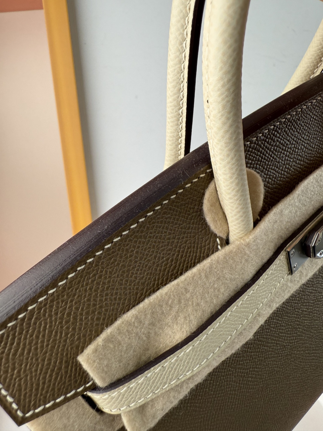 Birkin 铂金 25cm 外缝 原厂进口Epsom皮【大象灰/奶昔白】银扣 
专柜同步 全手工蜜蜡线缝制 纯钢五金 现货