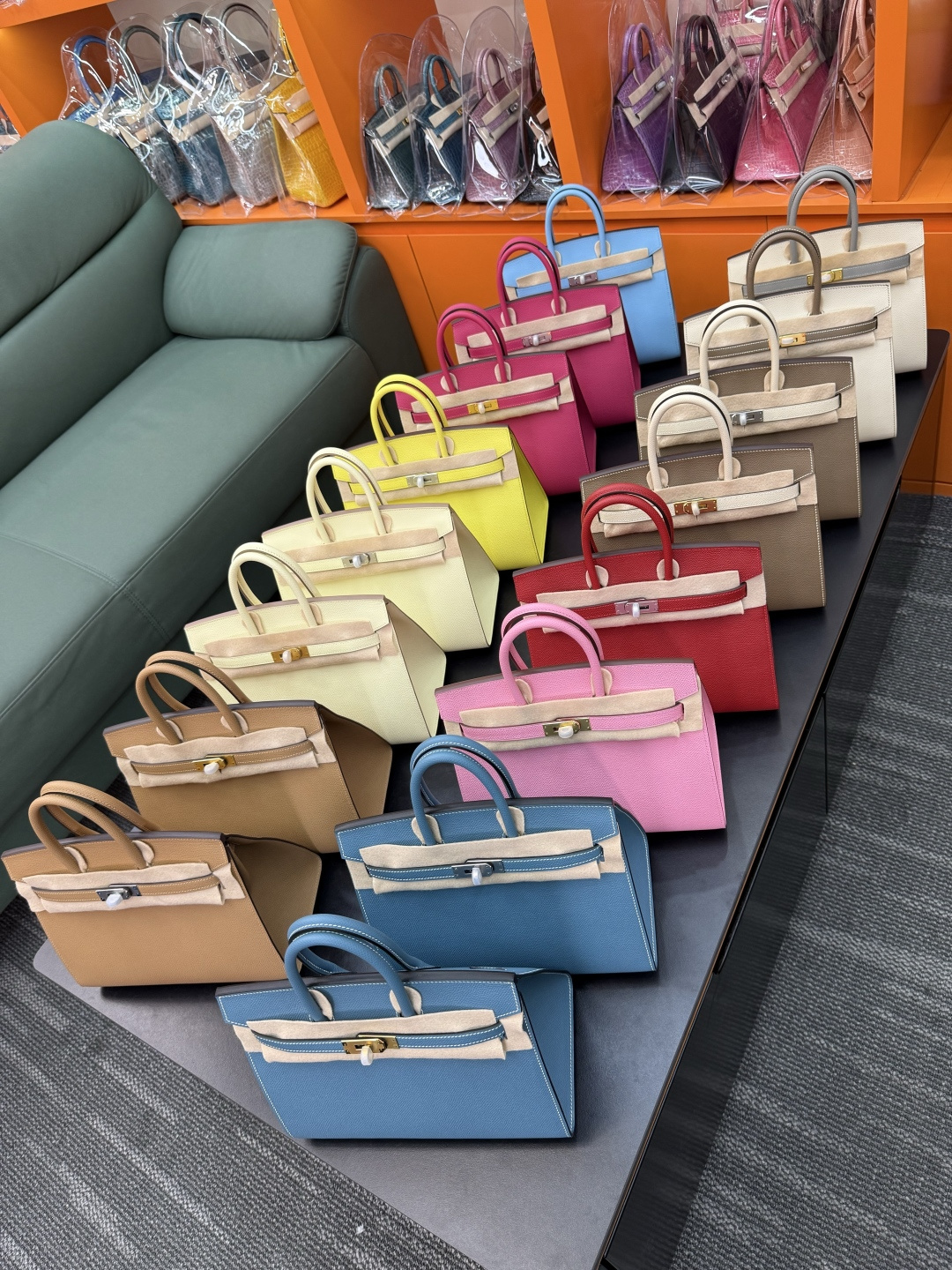 Birkin 铂金 25cm 外缝 原厂进口Epsom皮【多色可选】金银扣 
专柜同步 全手工蜜蜡线缝制 纯钢五金 现货