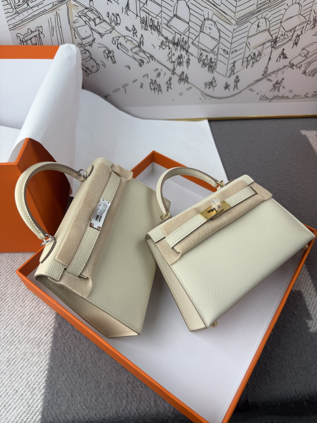 NO:717854,Kelly second generation 19cm, original imported Esom leather [milkshake white] gold and silver buckle, hand-nailed, counter synchronized, fully hand-sewn with beeswax thread, pure steel hardware, in stock, Hermes, Hermes,19860909Kelly 二代 19cm 原厂进口Esom皮【奶昔白】金银扣 手工钉 专柜同步 全手工蜜蜡线缝制 纯钢五金 现货,爱马仕,hermes,Hermes,,Bag
