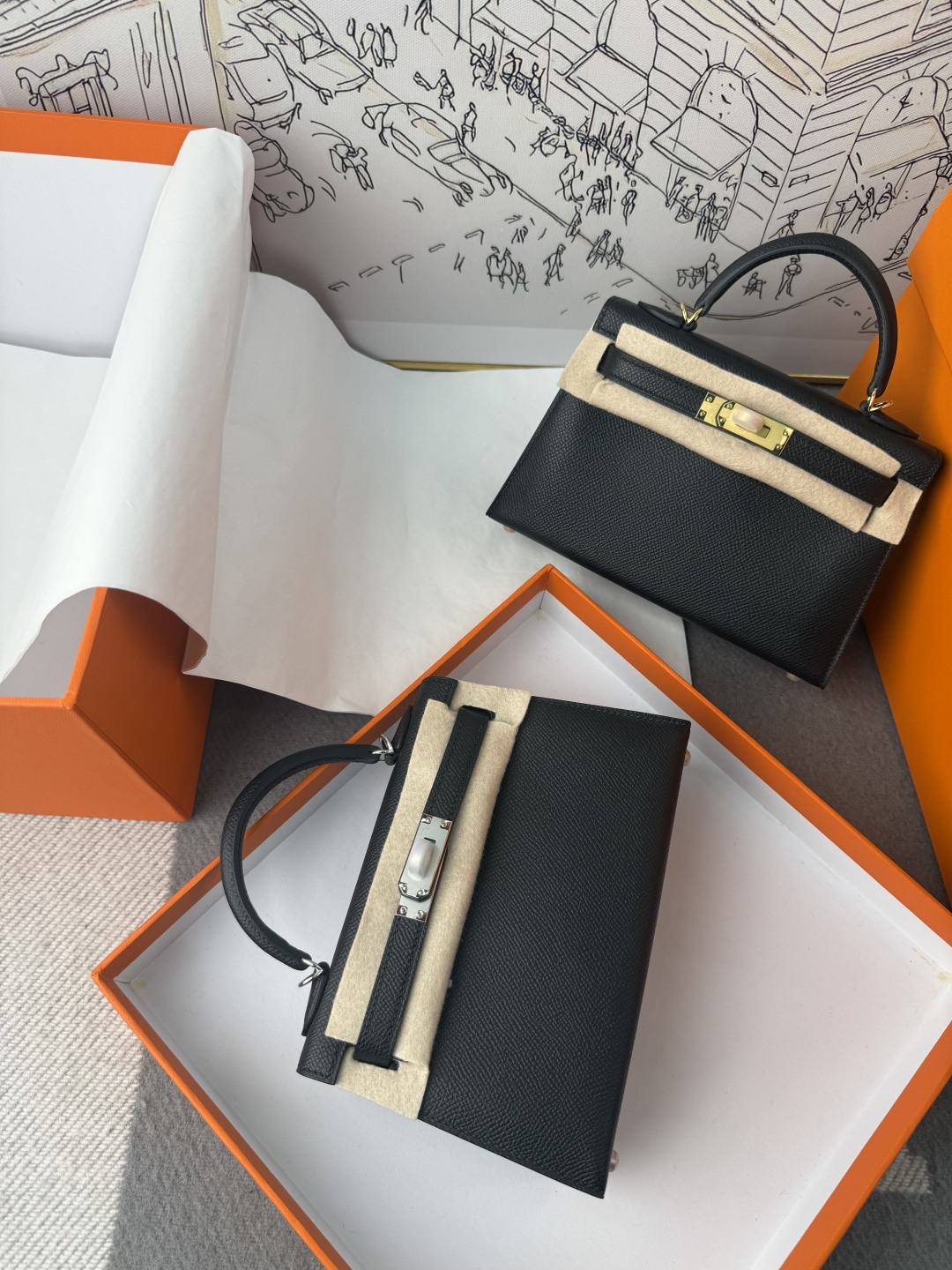 NO:717857,Kelly second generation 19cm original imported Esom leather [black] gold and silver buckle, hand-made nails, counter synchronization, fully hand-sewn with beeswax thread, pure steel hardware, in stock, Hermes, Hermes,19860909Kelly 二代 19cm 原厂进口Esom皮【黑色】金银扣 手工钉 专柜同步 全手工蜜蜡线缝制 纯钢五金 现货,爱马仕,hermes,Hermes,,Bag