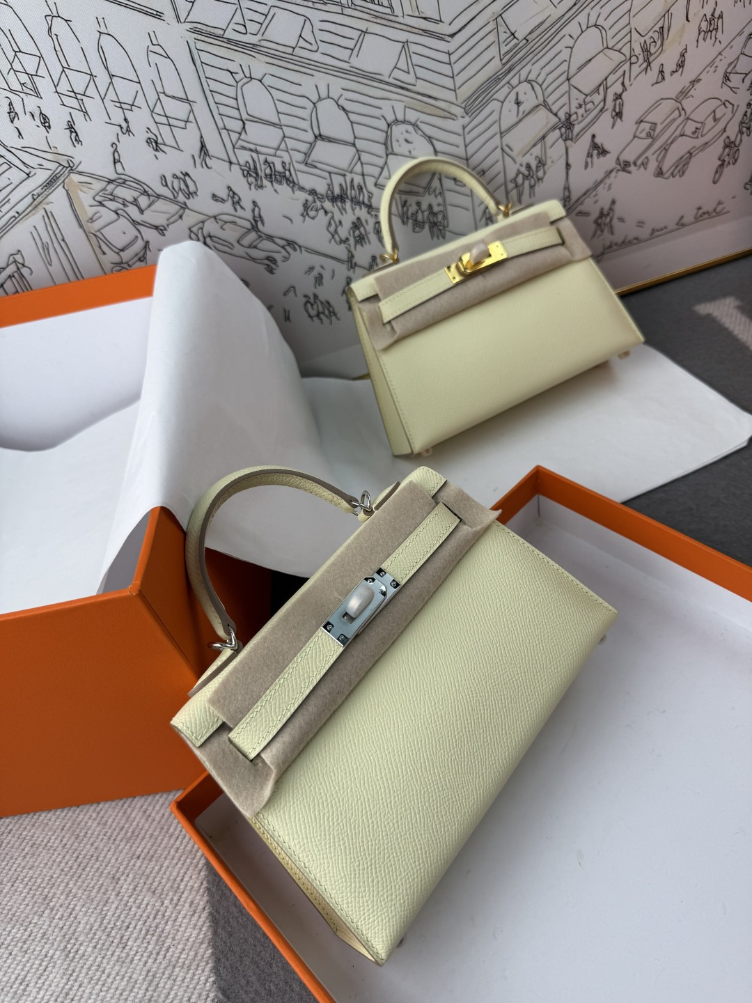NO:717833,Kelly second generation 19cm, original imported Esom leather [Milton yellow] gold and silver buckle, hand-nailed, counter synchronized, fully hand-sewn with beeswax thread, pure steel hardware, in stock, Hermes, Hermes,19860909Kelly 二代 19cm 原厂进口Esom皮【米尔顿黄】金银扣 手工钉 专柜同步 全手工蜜蜡线缝制 纯钢五金 现货,爱马仕,hermes,Hermes,,Bag