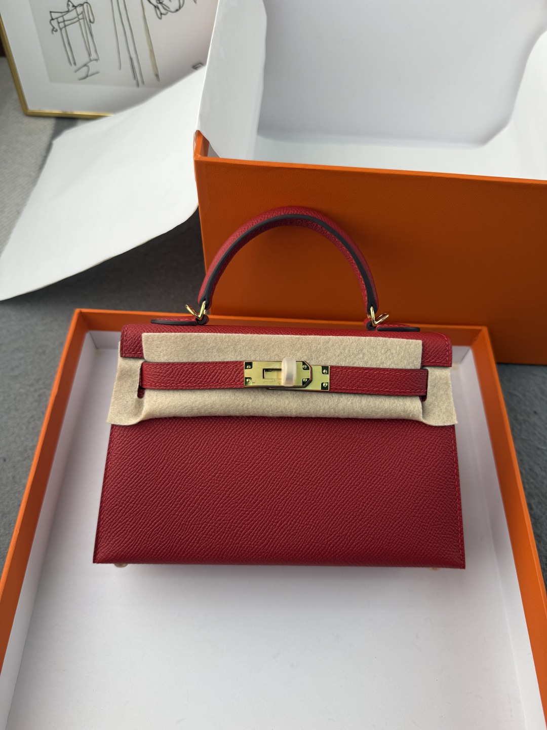 NO:717848,Kelly second generation 19cm, original imported Esom leather [Chinese red] gold buckle, hand-made nails, counter synchronization, fully hand-sewn with beeswax thread, pure steel hardware, in stock, Hermes, Hermes,19860909Kelly 二代 19cm 原厂进口Esom皮【中国红】金扣 手工钉 专柜同步 全手工蜜蜡线缝制 纯钢五金 现货,爱马仕,hermes,Hermes,,Bag