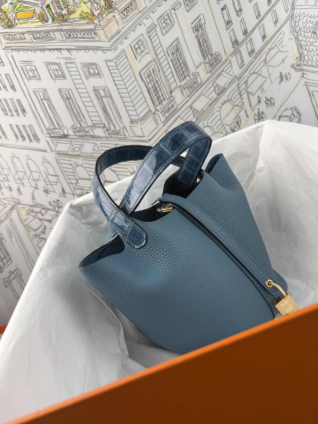 NO:812045,Cai Lanzi 18 touch denim blue high-gloss crocodile skin handle hand-stitched wax thread, Hermes, hermes, crocodile skin, Hermes,19860909菜蓝子18 touch 牛仔蓝 高光鳄鱼皮手柄 手缝蜡线,爱马仕,hermes,crocodile skin,Hermes,,Bag