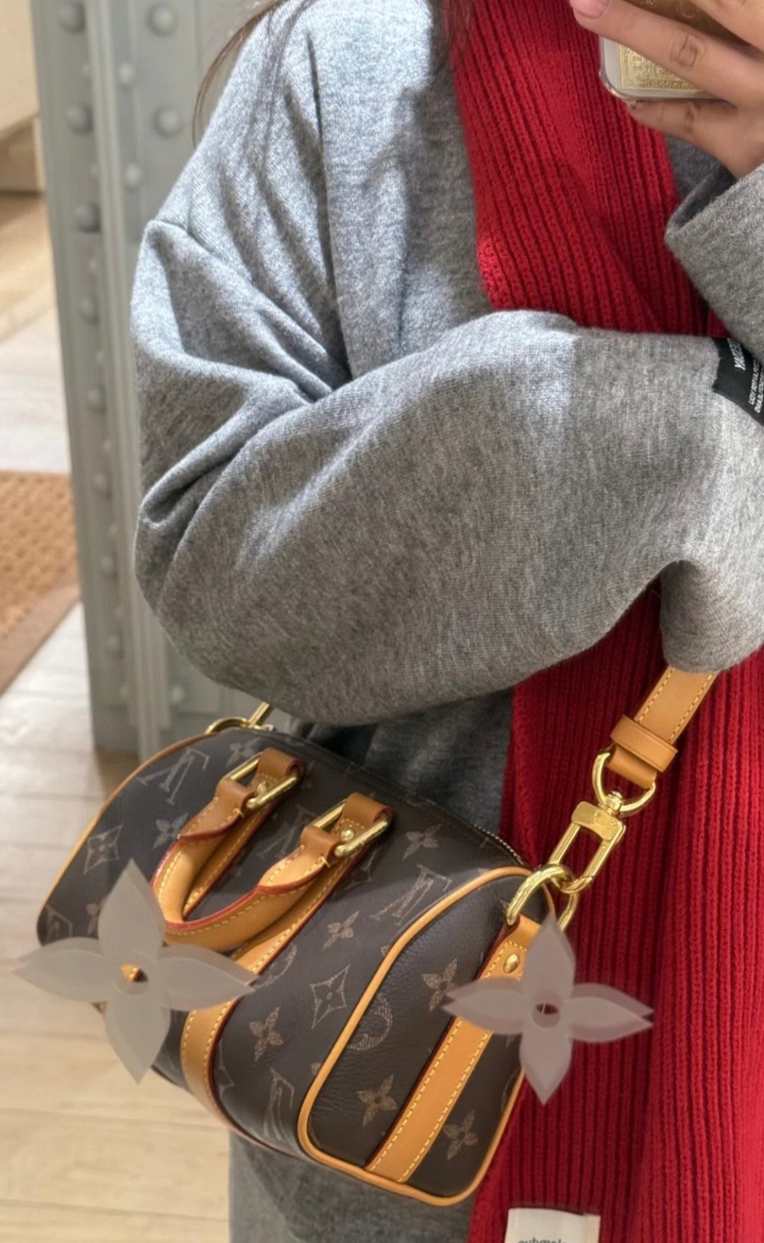 【KEEPALL BANDOULIÈRE  手袋】 m14026  复古（全皮）模特图 WxLBFE