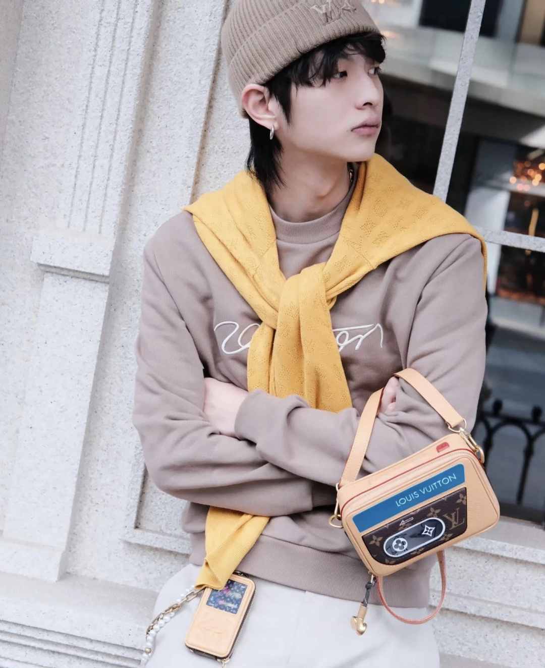 NO:551571,【BALADEUR WEARABLEWALLET handbag】M14062 recorder bag model picture,19860909【BALADEUR WEARABLEWALLET 手袋】M14062 录音机包模特图,,Bag