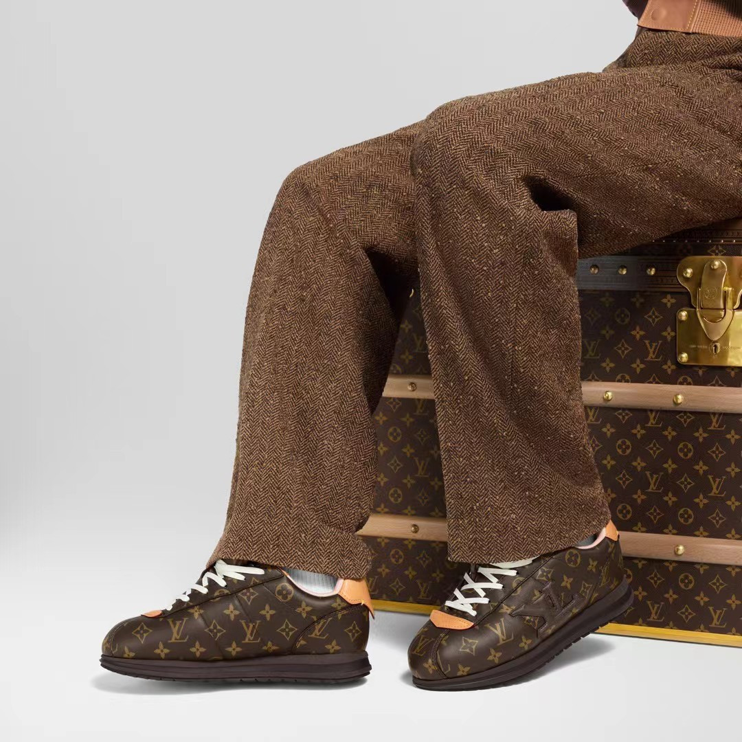 NO:646622,LV buttersoft presbyopia is super good-looking, casual shoes/sports shoes, louis vuitton, sneakers19860909LV buttersoft 老花超好看,休闲鞋/运动鞋,louis vuitton,sneakers,Women's Shoes