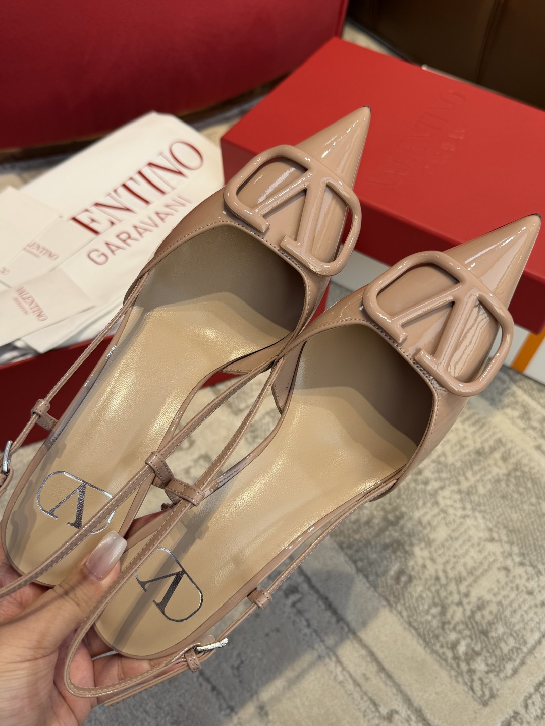 NO:706977,More details purchasing agent level, high heels sandals, sandals, high heels19860909更多细节 代购级别,高跟鞋凉鞋,sandals,high heels,Women's Shoes