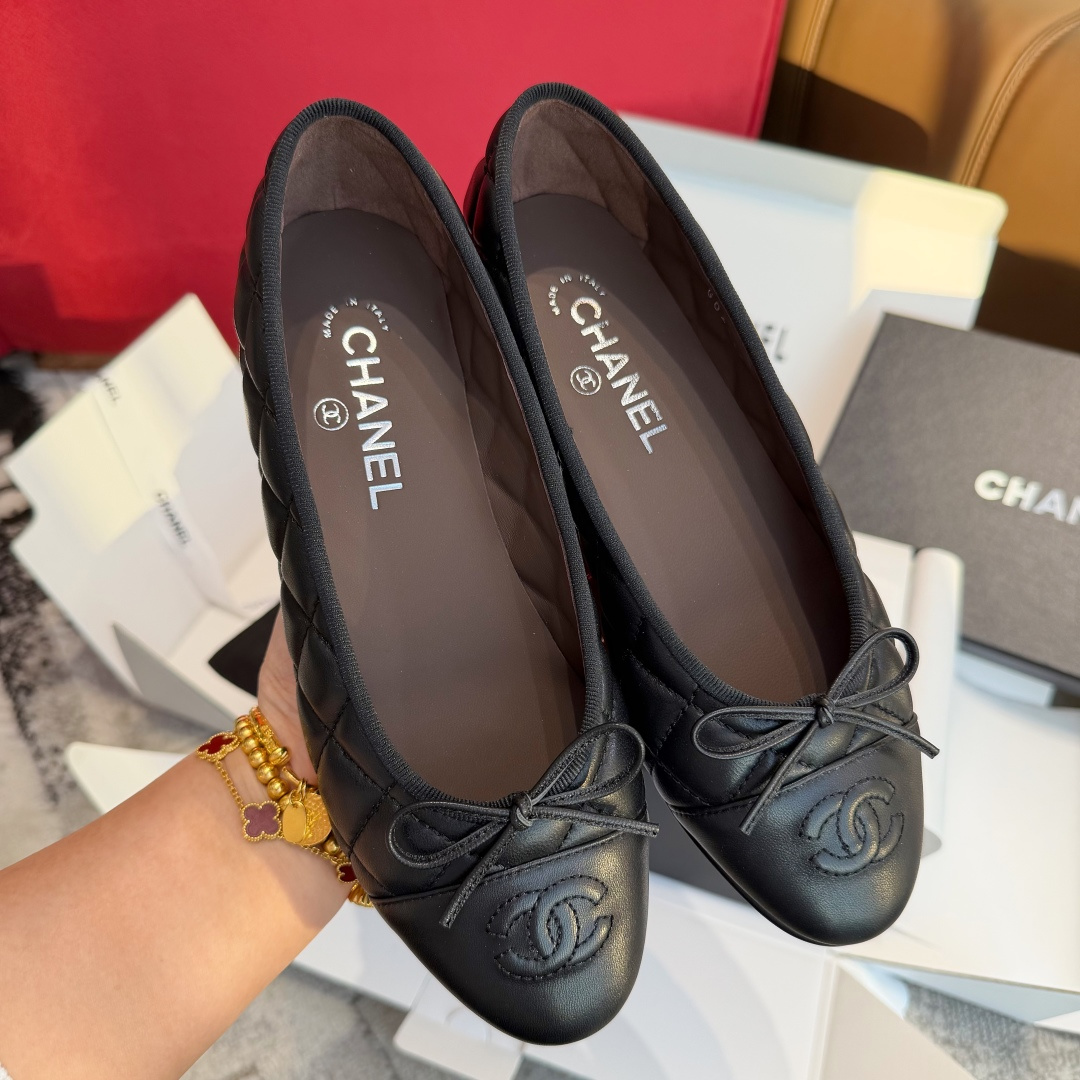 Chanel Women Shoes