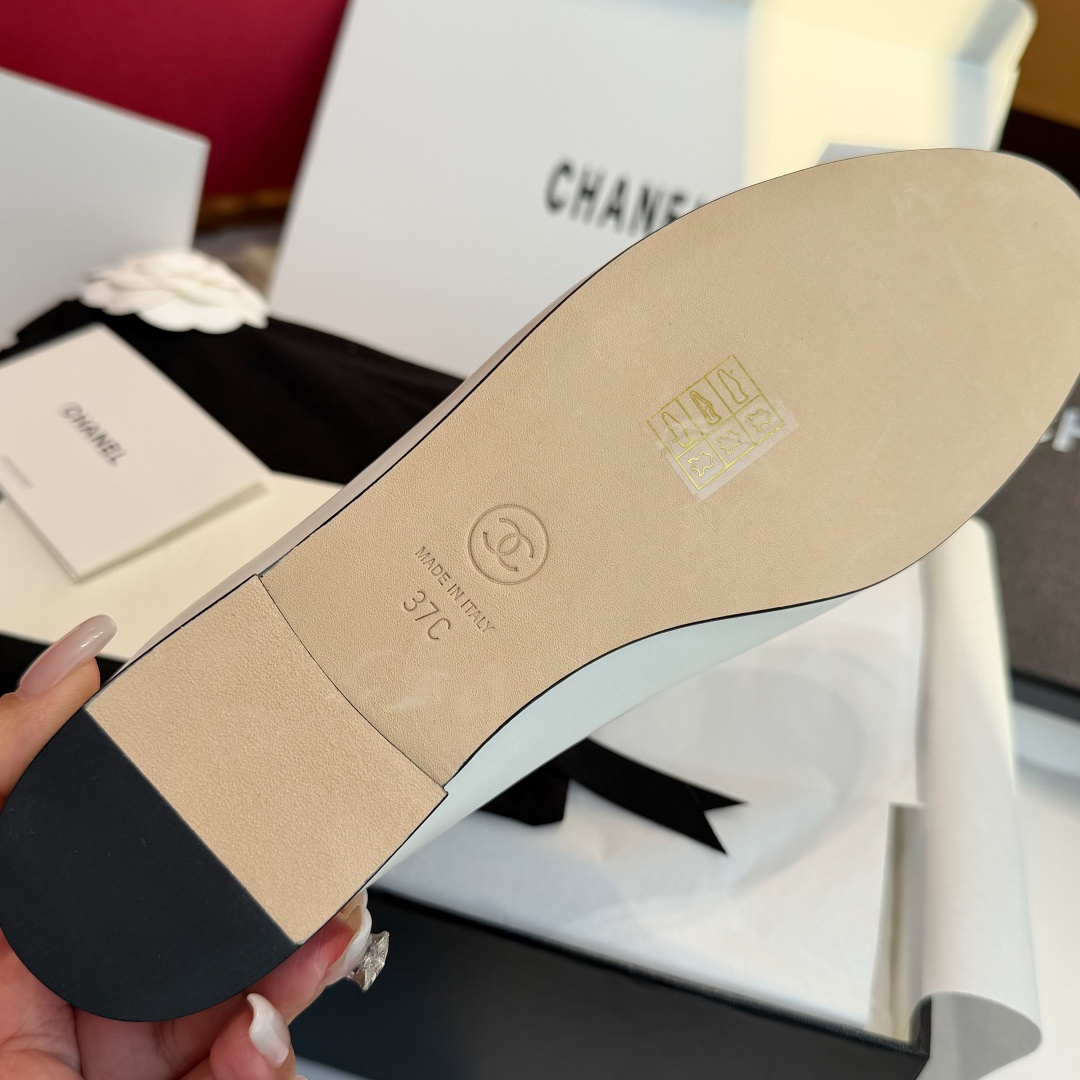 Chanel Women Shoes