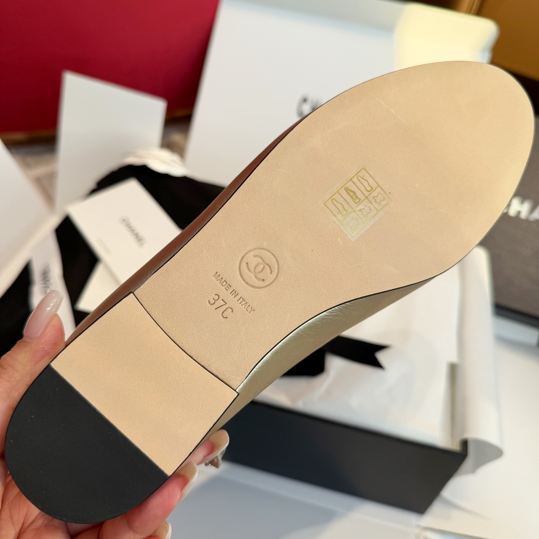 Chanel Women Shoes
