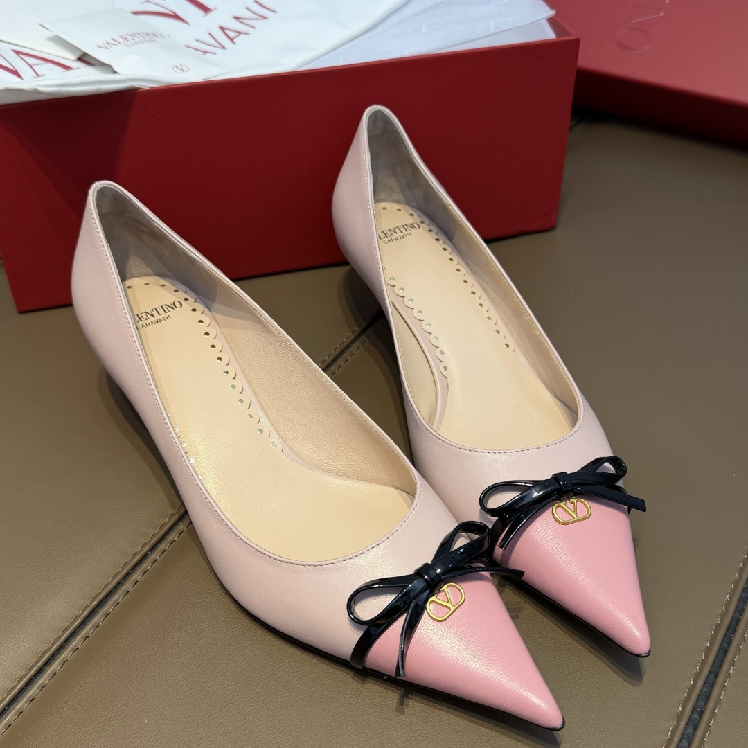 NO:706972,More details purchasing agent level, high heels sandals, sandals, high heels19860909更多细节 代购级别,高跟鞋凉鞋,sandals,high heels,Women's Shoes