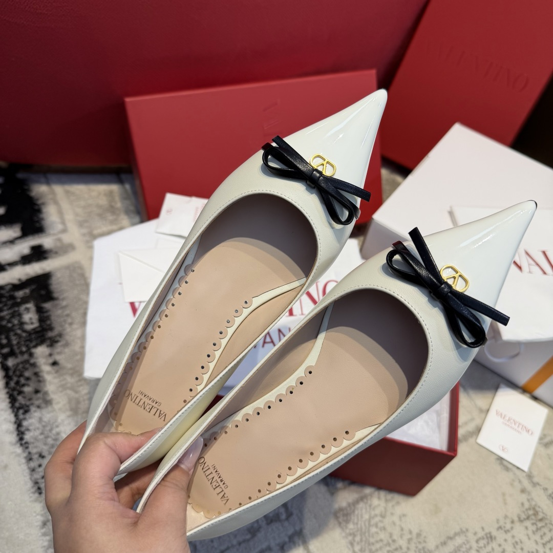 NO:706982,More details purchasing agent level, high heels sandals, sandals, high heels19860909更多细节 代购级别,高跟鞋凉鞋,sandals,high heels,Women's Shoes