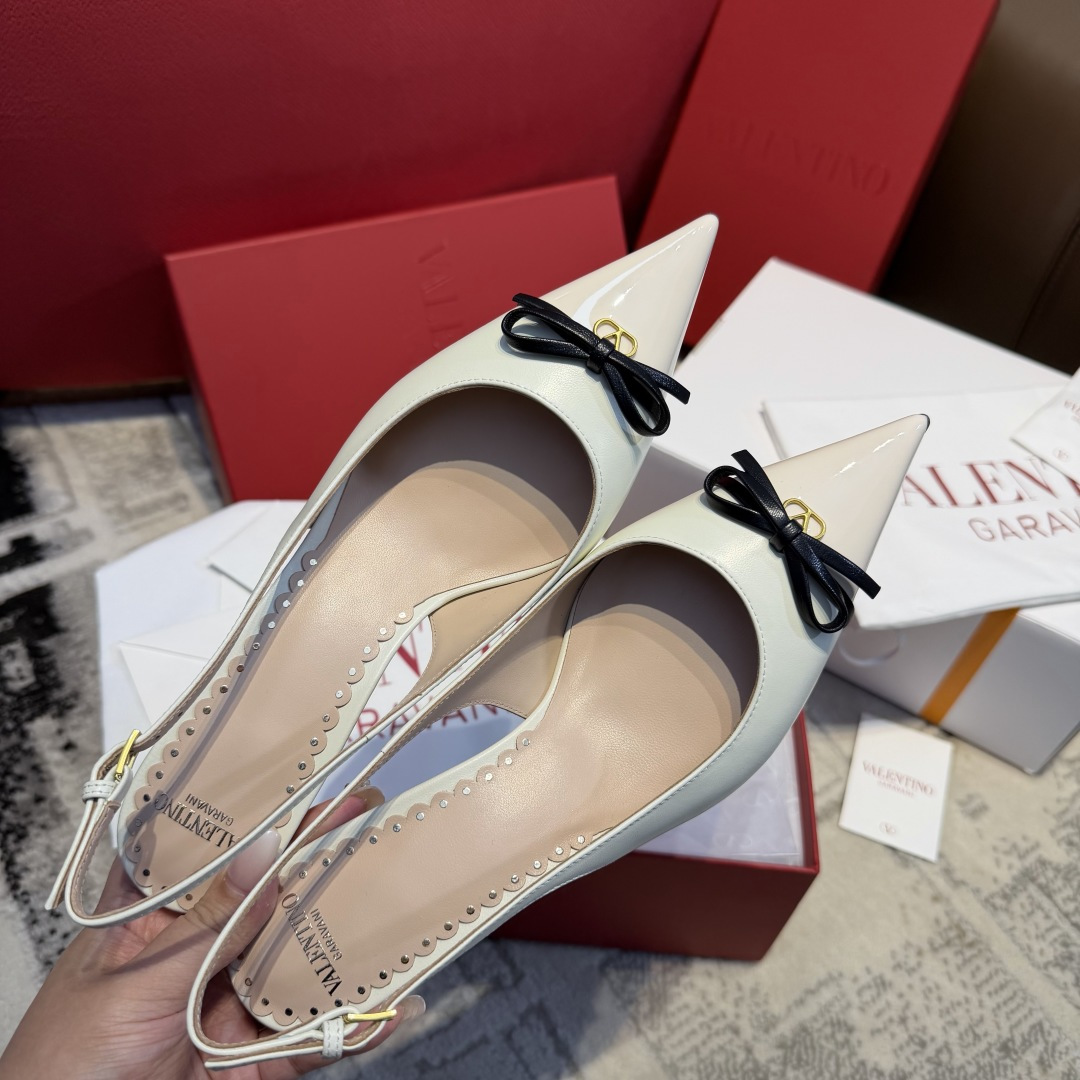 NO:707007,More details purchasing agent level, high heels sandals, sandals, high heels19860909更多细节 代购级别,高跟鞋凉鞋,sandals,high heels,Women's Shoes